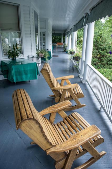 Cedars & Beeches Bed & Breakfast Long Branch Bagian luar foto