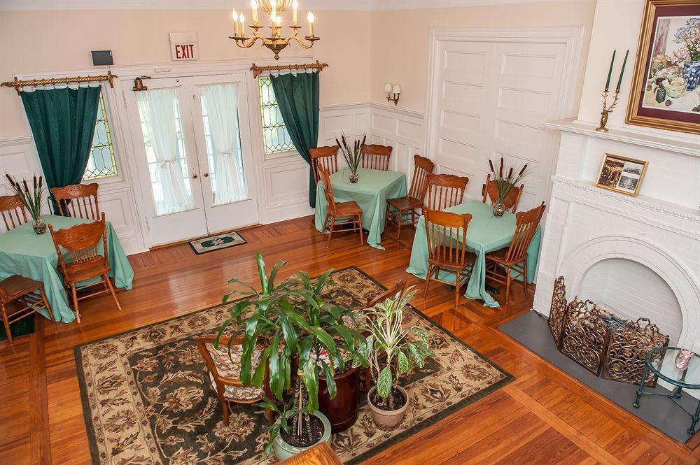 Cedars & Beeches Bed & Breakfast Long Branch Bagian luar foto